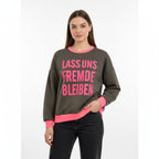 Lass uns Fremde bleiben